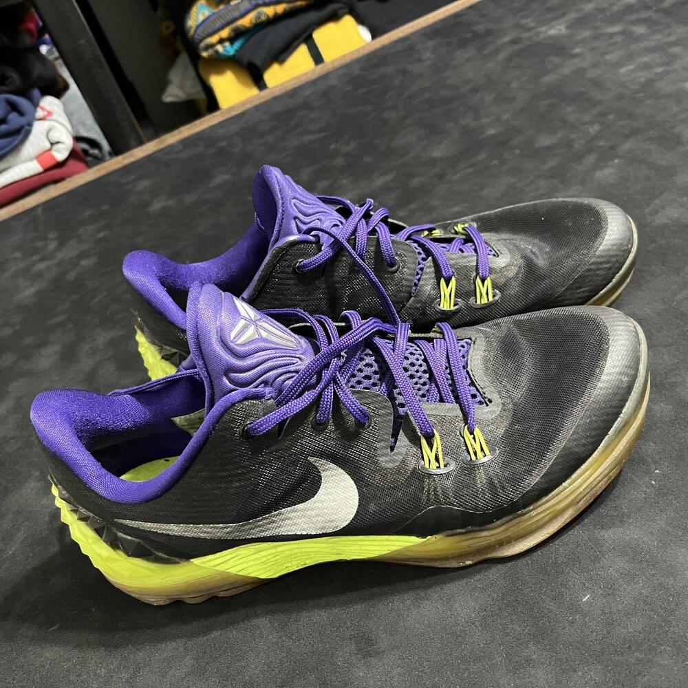 Nike Kobe Venomenon 5 Shoes Mens Size 11 Black Purple Basketball 718784-005